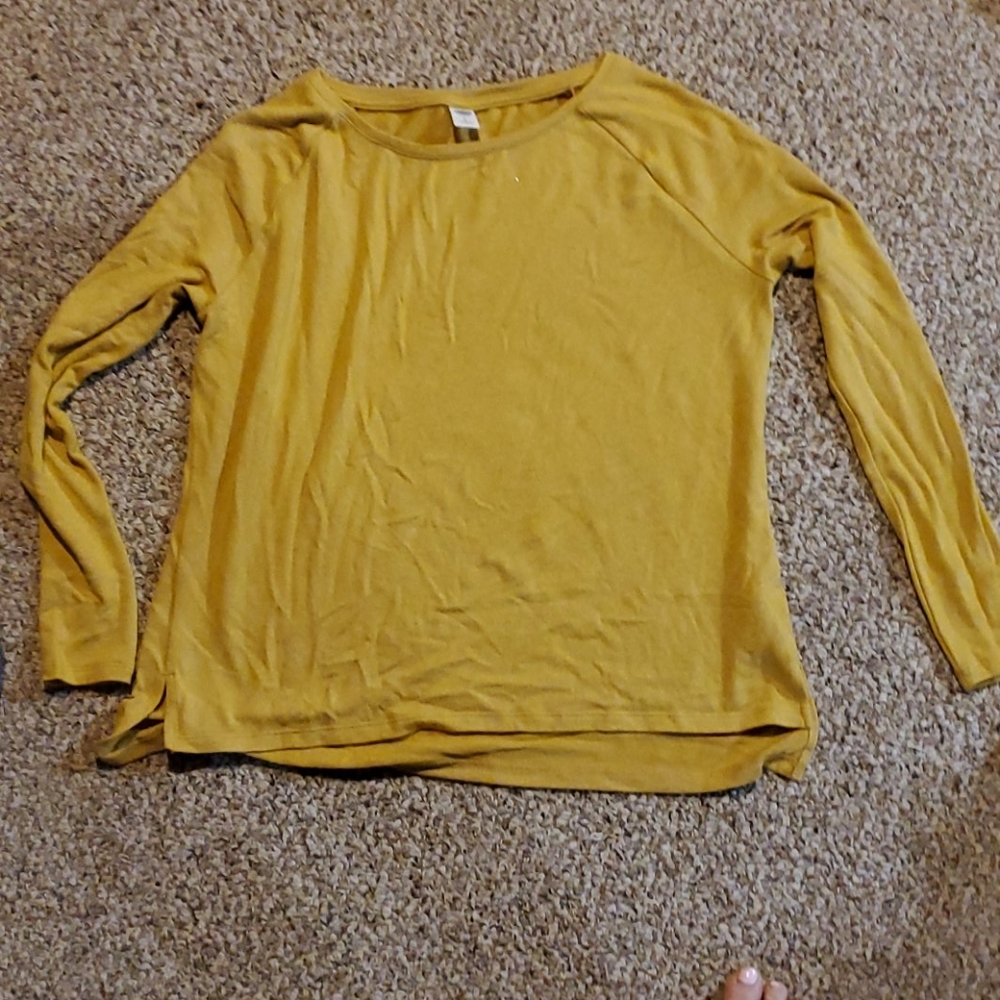 Women's long sleeve shirt